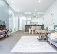 Stunning And Cozy Apartment In Heart Of Mascot - NT Tourism