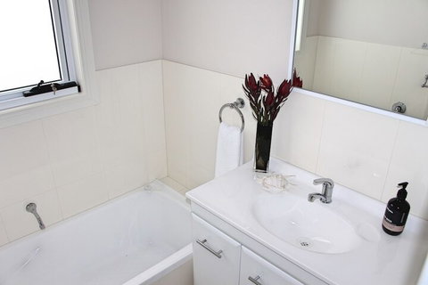 Front Row Beachfront - Accommodation NT 5