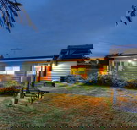 Castaway Cottage - Essentially Tas - Accommodation NT