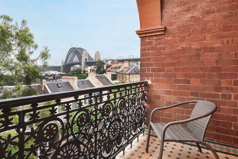 Stunning Sydney Home 7 - Accommodation NT 1
