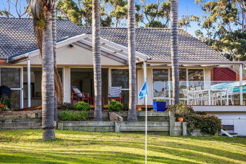 Tura Beach Golf Stays - Accommodation NT 6