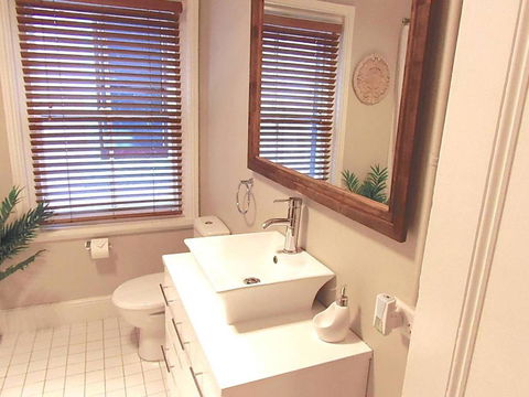 YSG The Edward Townhouse 157 Steps To Town - Accommodation NT 2