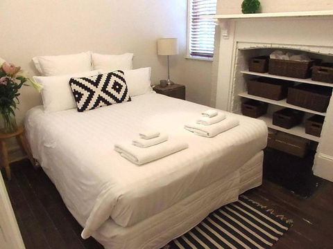 YSG The Edward Townhouse 157 Steps To Town - Accommodation NT 6