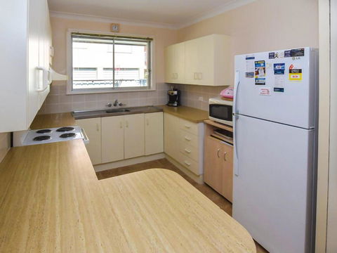 1 / 33 Wharf Street - Accommodation NT 4
