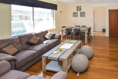 1 / 33 Wharf Street - Accommodation NT 0