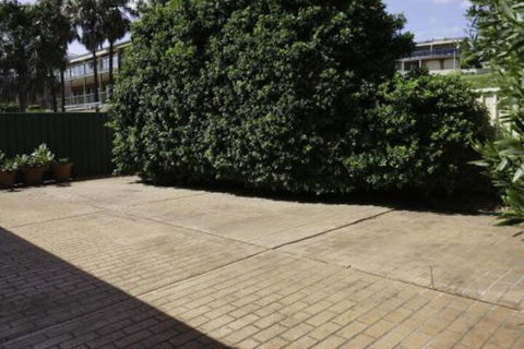2 Cliff Road - Accommodation NT 3