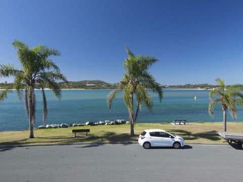 Lakeside Flats 1 - Accommodation NT 3