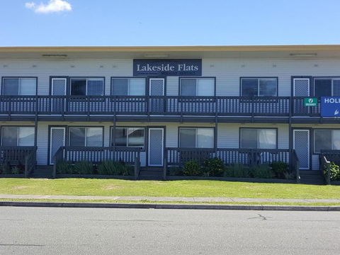 Lakeside Flats 1 - Accommodation NT 4