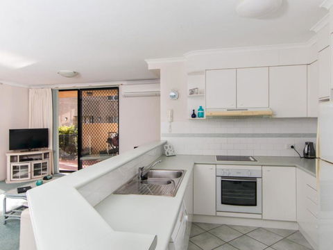 Horizons 1 - Accommodation NT 2