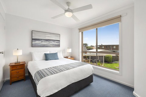 Marine Cove Resort - NT Tourism 5