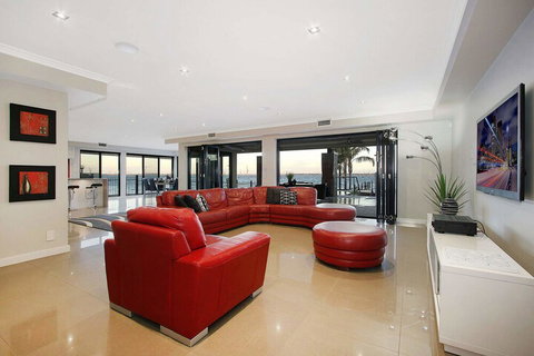 Lang Street Luxury Retreat Mulwala - Accommodation NT 7