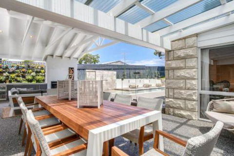 Sorrento Beauty With Sparkling Pool - Accommodation NT 6