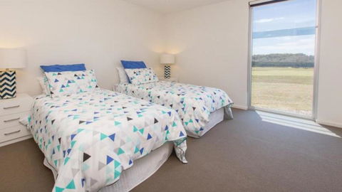 ST ANDREWS BEACH APARTMENT 4.02 - Accommodation NT 2