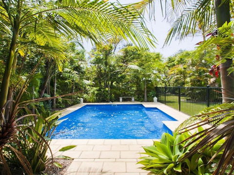Beachfront Pool House Absolute Beachfront - NT Tourism 4