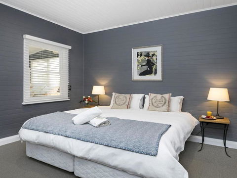 Bourne Cottage Perfect For All Seasons - NT Tourism 1