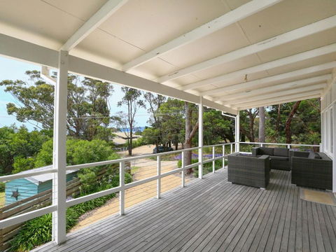 DROMANA BEACH SHACK... - Accommodation NT 6