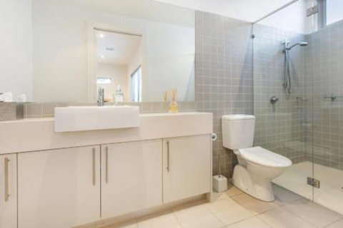 PALM COURT RETREAT MORNINGTON - Accommodation NT 6