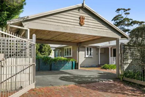 Ellis Cottage Sorrento Plus Guest House - Accommodation NT 2