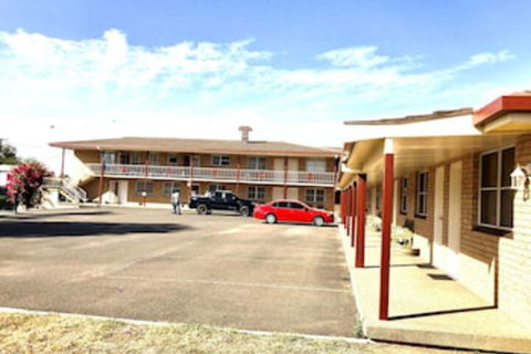 Overlander Motor Lodge - Accommodation NT 0