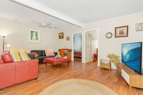 BEACH RETREAT - NT Tourism 2