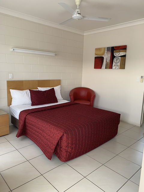 Collinsville Motel - Accommodation NT 3