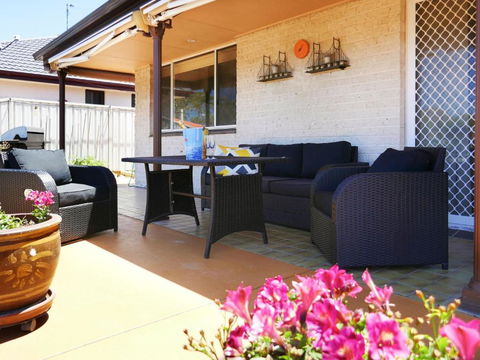 Waterfront Haven With Jetty Mooring & WiFI - Accommodation NT 2