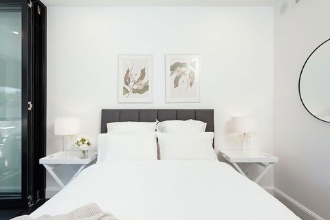 Luxury Sydney Apartment - NT Tourism 6