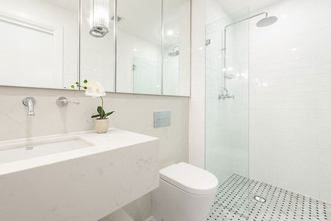 Luxury Sydney Apartment - NT Tourism 2