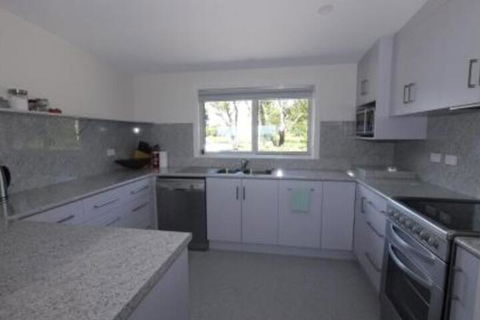 Umtali Beach House - Accommodation NT 0