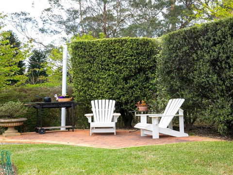 Old Mansfield Loft Gardens Gazebo & Getaways - NT Tourism 2