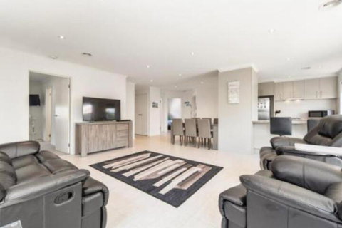 Palmerston - Accommodation NT 5