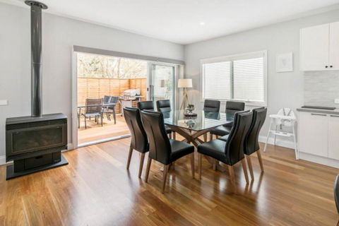 HALE KUPA Rye Beach House Spa Table Tennis - Accommodation NT 6
