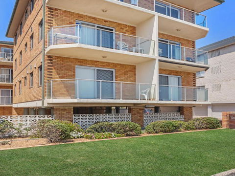 Debra Court 11 - Accommodation NT 2