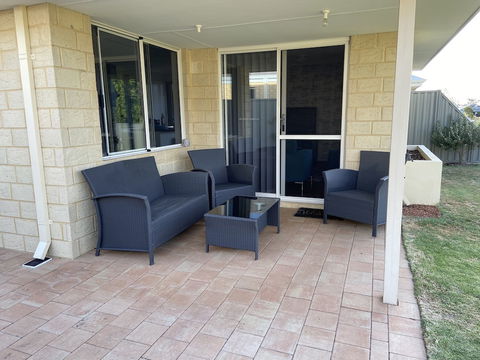 Byford House In The Glades - Accommodation NT 3