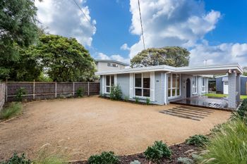 Coastal Beach Haven - Accommodation NT 5