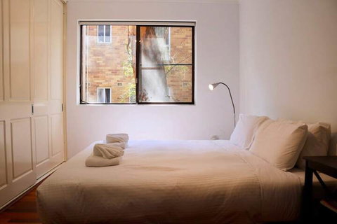 Spacious 3 Bedroom Apartment 20 Min To The CBD - Accommodation NT 1