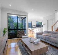 Impressive  Spacious new Townhousepreston - NT Tourism