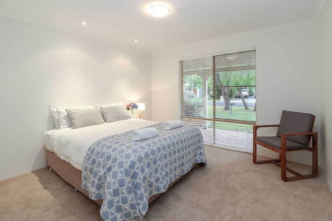 Seabreeze House - Accommodation NT 3