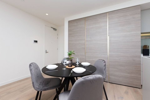 The Lively City 2bed 2 Bath APT @footscray - Accommodation NT 5