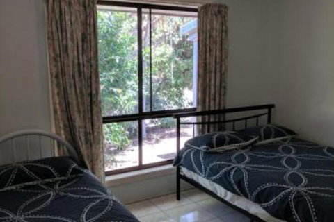 Lazy Days - Accommodation NT 6