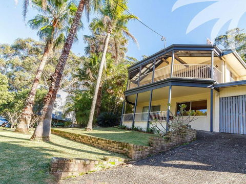 Picture Perfect Lizzie Palms 2 - Accommodation NT 1