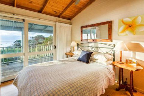 Yallingups Best Located Beach House - Accommodation NT 2