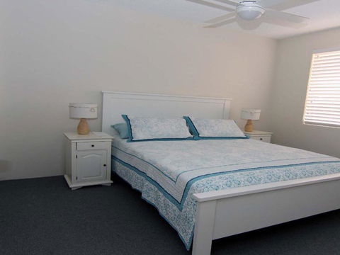 Kanandah 5 By The Lake! - Accommodation NT 2