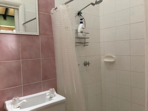 Kirwan Court 2 - Accommodation NT 5
