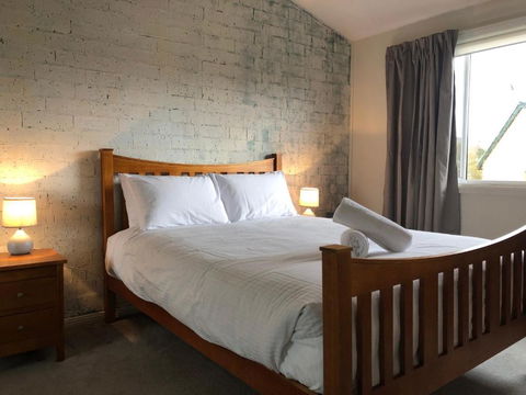 Kirwan Court 2 - Accommodation NT 6
