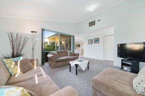 Bay Beach Beauty - Accommodation NT 2