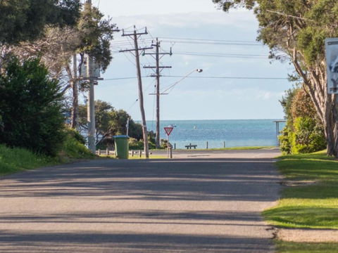 Bay Beach Beauty - Accommodation NT 6