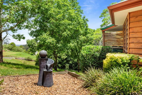 Ravensbourne Escape Tree Tops - Accommodation NT 5