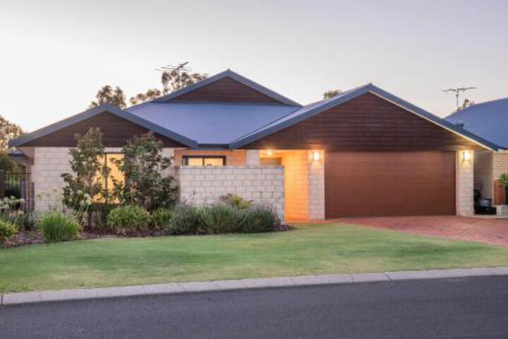  Accommodation NT