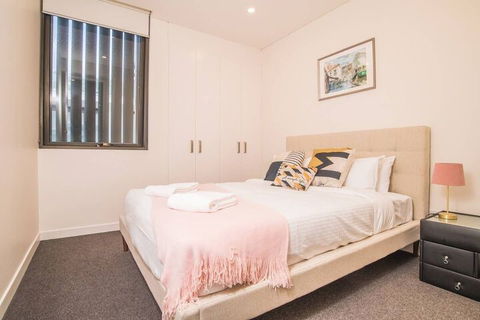 Modern 2bed2bath APT At Neutral Bayparking+wifi - NT Tourism 1